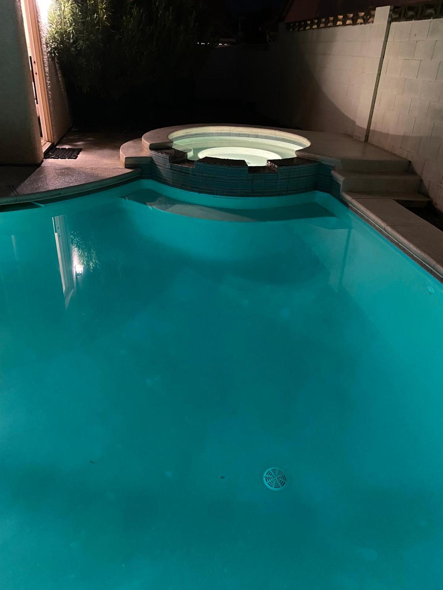 Luxury 1900 Sq Ft House Huge 46 Ft Pool & Hot Spa Las Vegas Zewnętrze zdjęcie